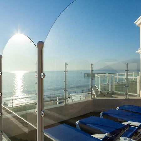 Garden Apartment, 1 Pilots Point Totland Esterno foto