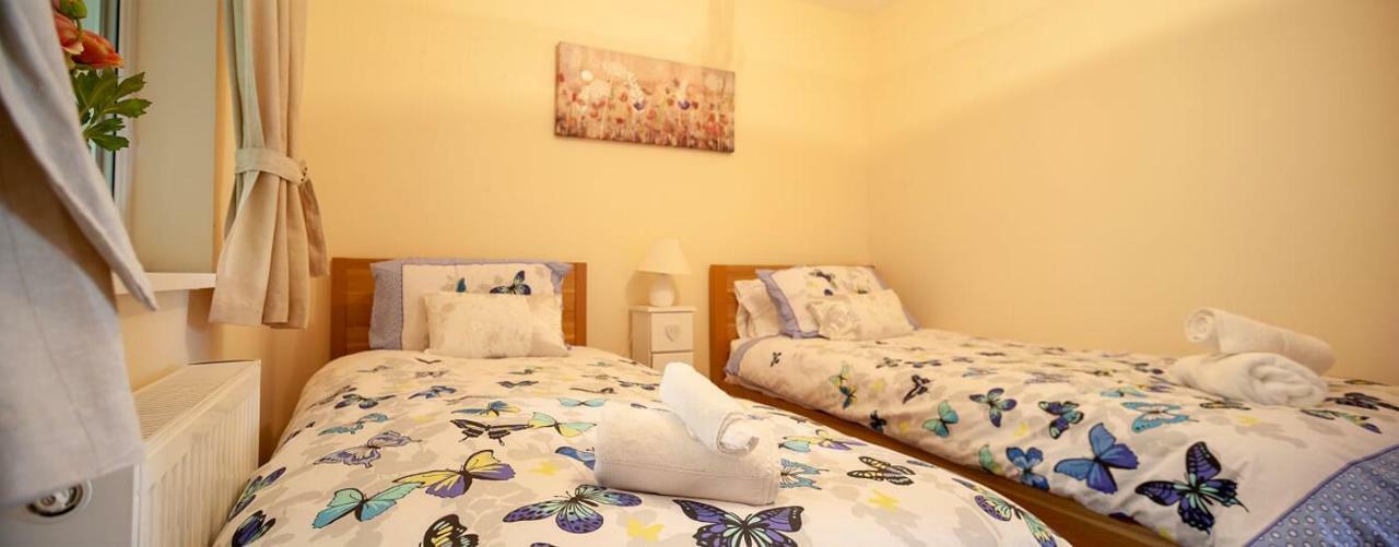 Garden Apartment, 1 Pilots Point Totland Esterno foto